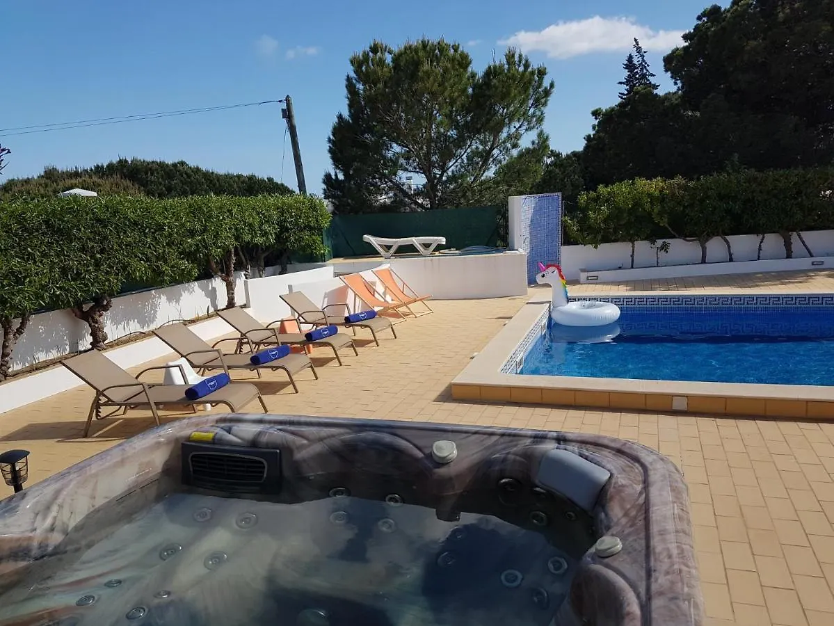 Sunset Villa By Laranjal Rentals Olhos de Agua
