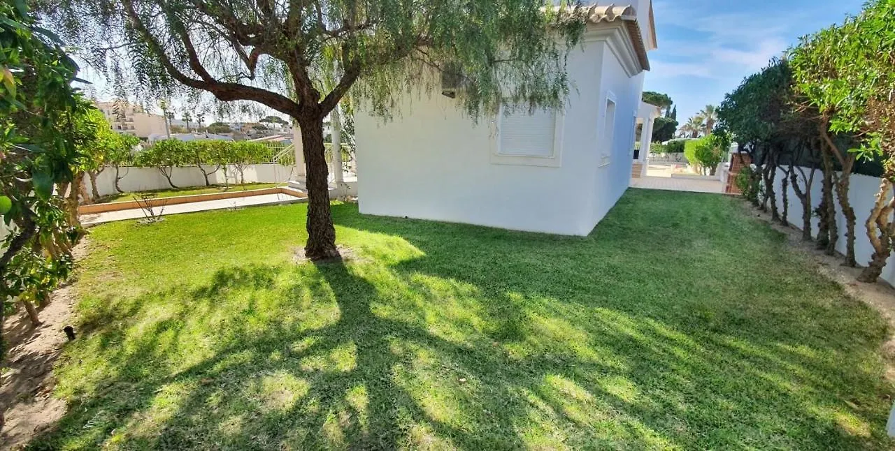 Sunset Villa By Laranjal Rentals Olhos de Agua