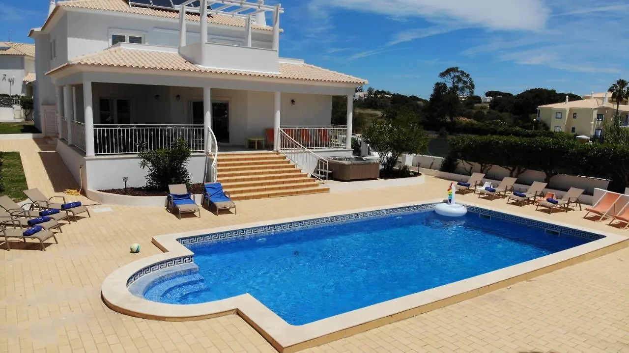 Sunset Villa By Laranjal Rentals Olhos de Agua  Portugal