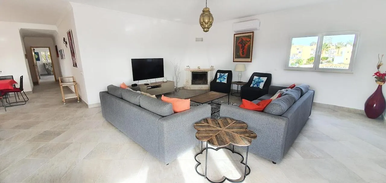 Sunset Villa By Laranjal Rentals Olhos de Agua